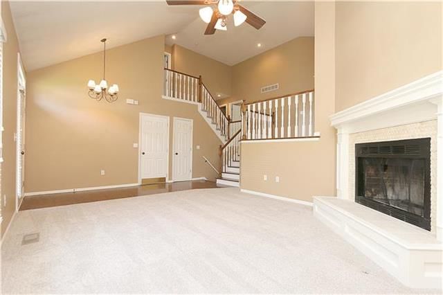 7337 N Oakland Avenue — photo 5
