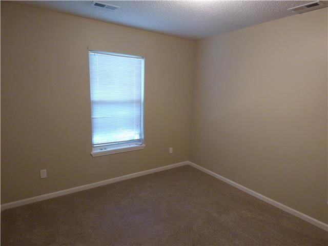 707 Holiday Drive — photo 17