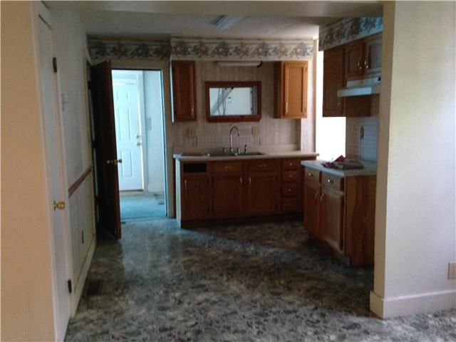 430 benton Boulevard — photo 6