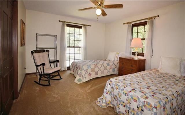 14609 Tomasha Drive — photo 18