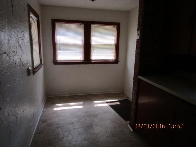 6249 May Lane — photo 7