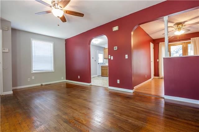 421 N 82nd Terrace — photo 6