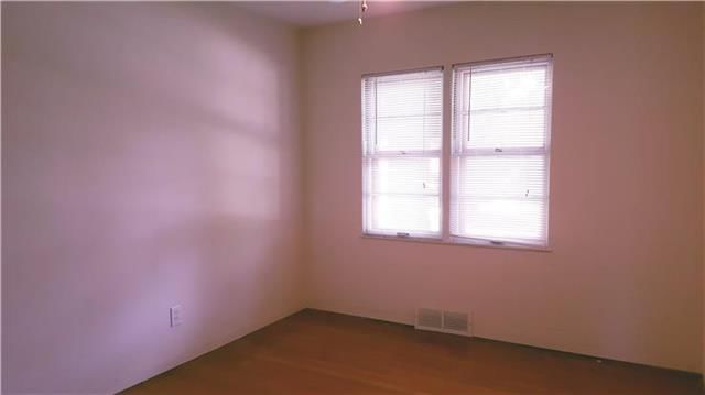 4335 RIDGEWAY Avenue — photo 10