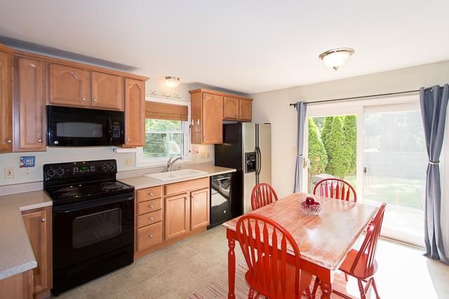 9550 Outlook Street — photo 6
