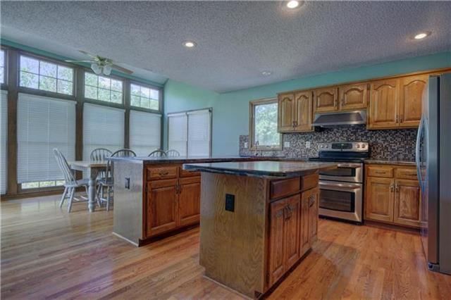 11521 Sunset Drive — photo 10