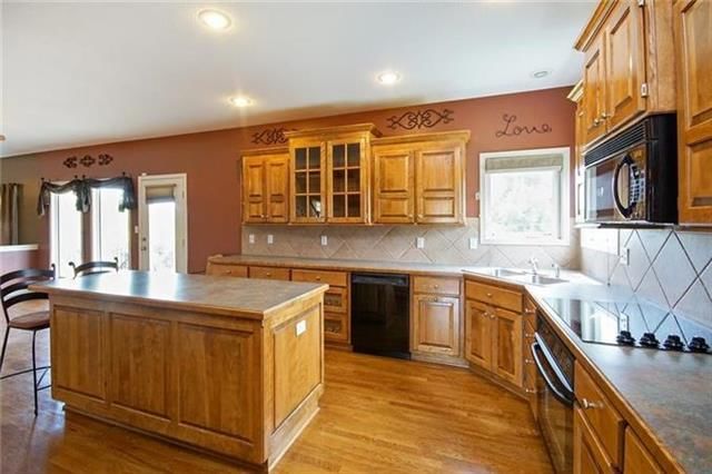 9005 N Farley Avenue — photo 5