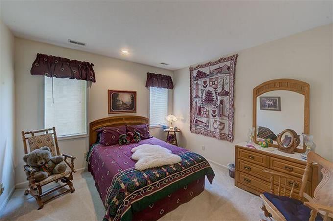 2317 NW FRANCES Street — photo 9