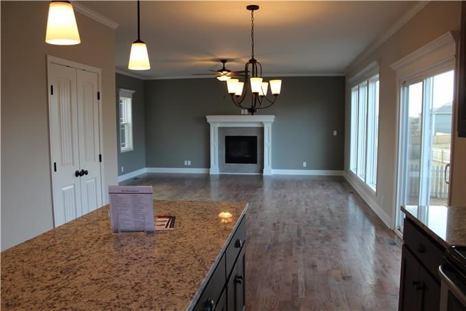1013 SE Scarlet Court — photo 11