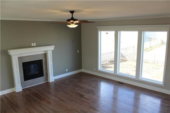 1013 SE Scarlet Court — photo 5