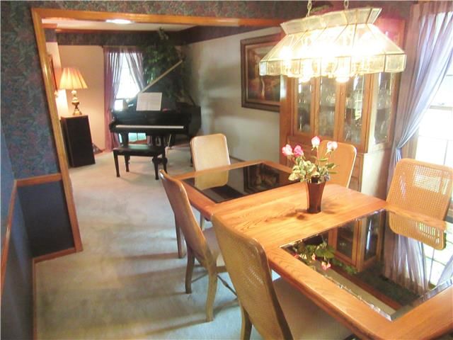 8510 NW BEAMAN Avenue — photo 10
