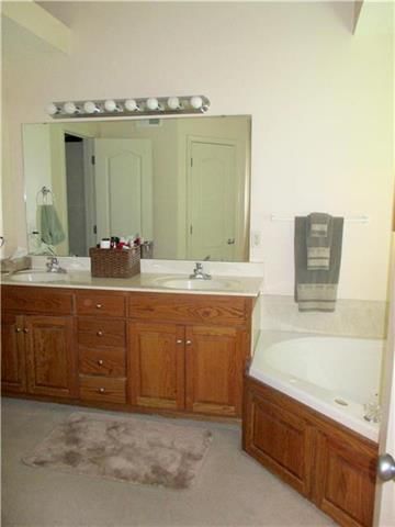 1402 NE 82nd Terrace — photo 12
