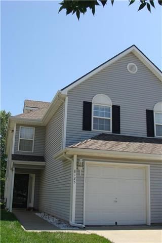 8125 N Lawn Avenue — photo 2