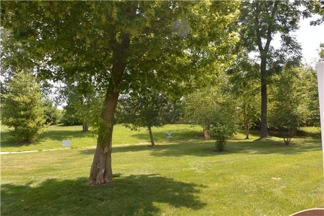 8125 N Lawn Avenue — photo 22
