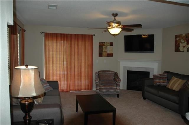 8125 N Lawn Avenue — photo 5