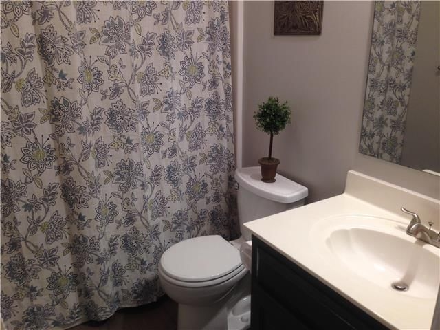 1004 N Crest Drive — photo 15