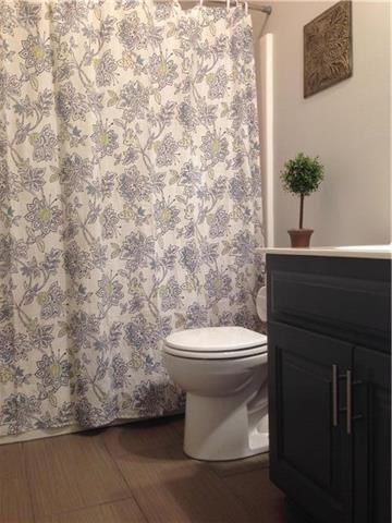 1004 N Crest Drive — photo 17