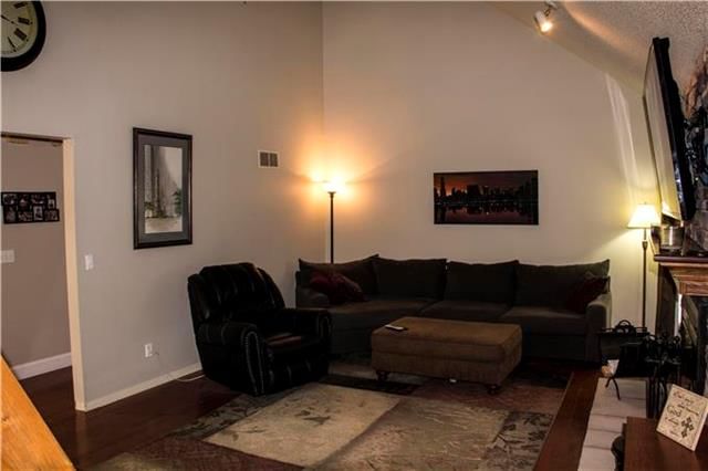 15880 Stephanie Lane — photo 8