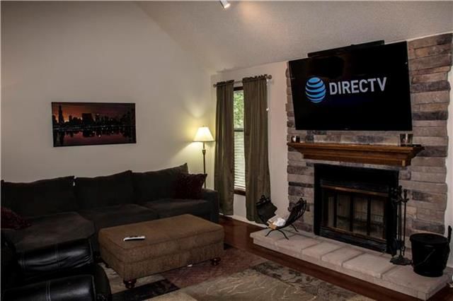 15880 Stephanie Lane — photo 9