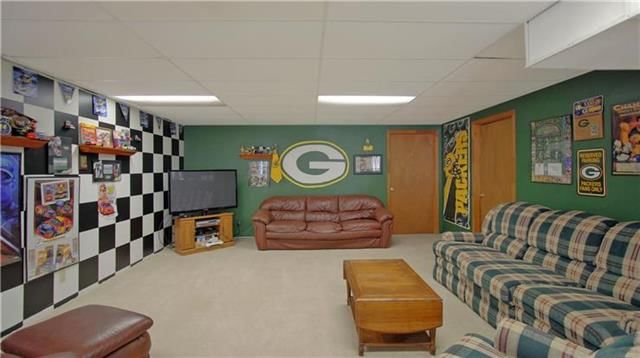 8512 Hallet Street — photo 20