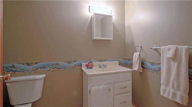 8512 Hallet Street — photo 21