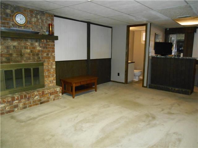 12100 E 56th Street — photo 16
