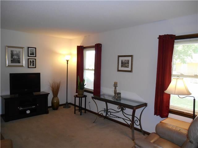 12100 E 56th Street — photo 3