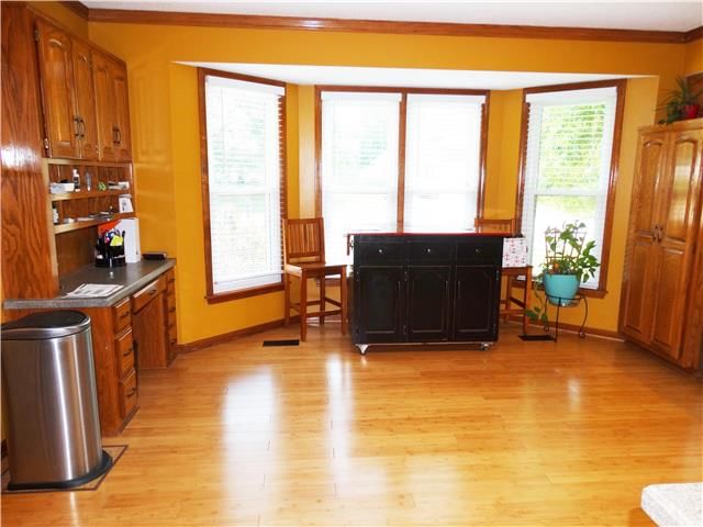 1302 Colony Drive — photo 7