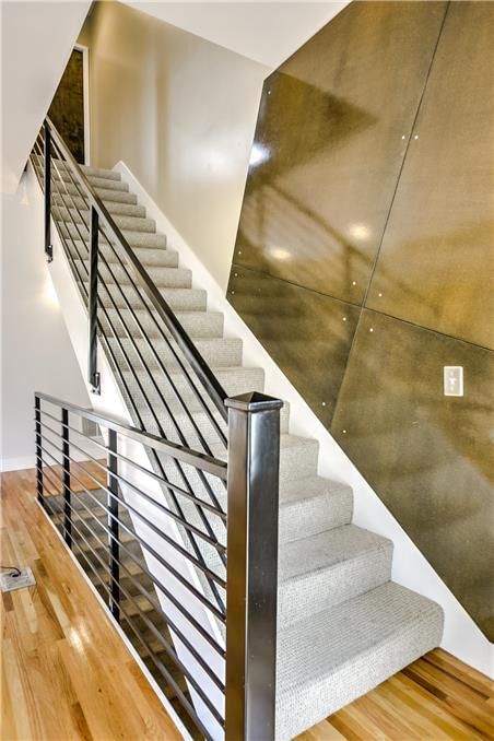 2955 McGee Trafficway — photo 14