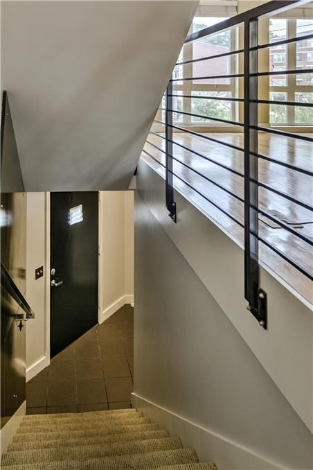 2955 McGee Trafficway — photo 5