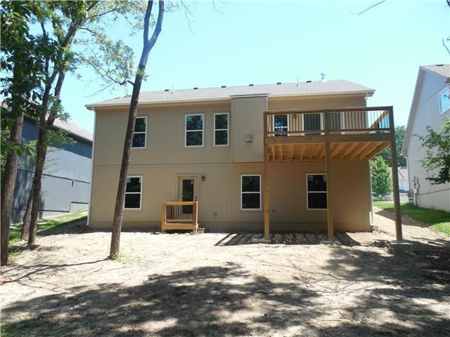1211 N Parkway Drive — photo 24