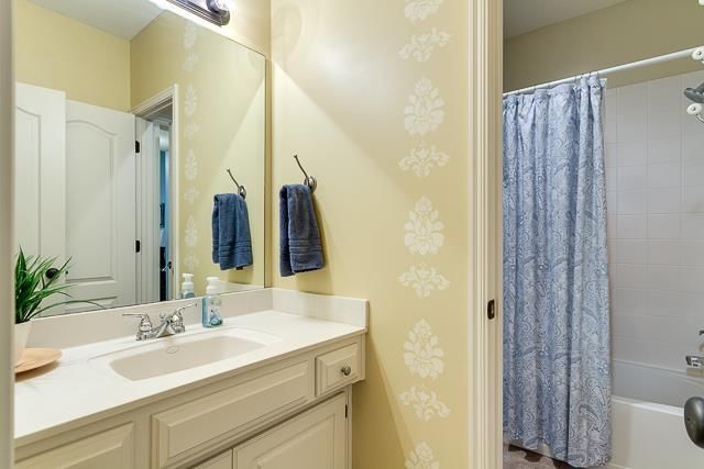 15813 W 61st Street — photo 12
