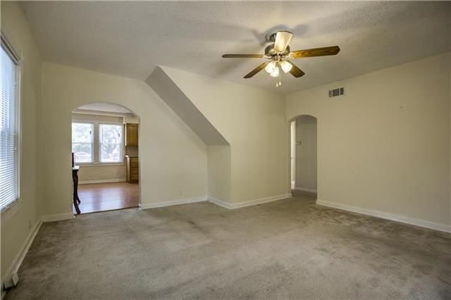 10015 Cambridge Avenue — photo 5