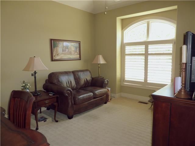 4040 NE Grant Street — photo 18