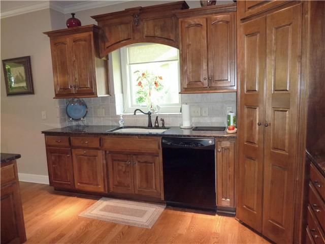 4040 NE Grant Street — photo 10