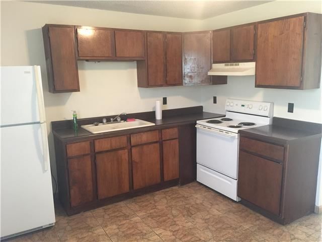 280 N STATE Street — photo 2