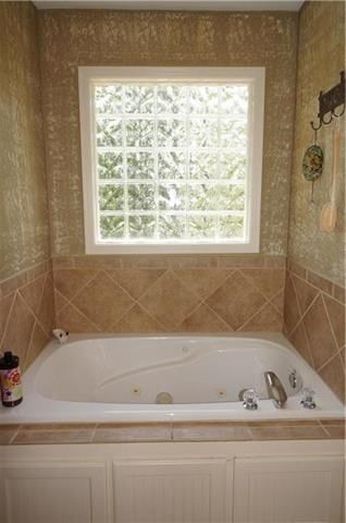 103 W Regal Drive — photo 16