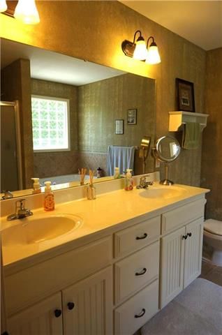 103 W Regal Drive — photo 17