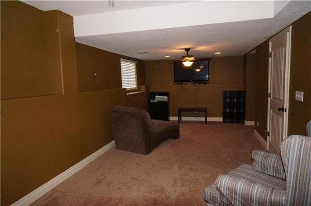 103 W Regal Drive — photo 18