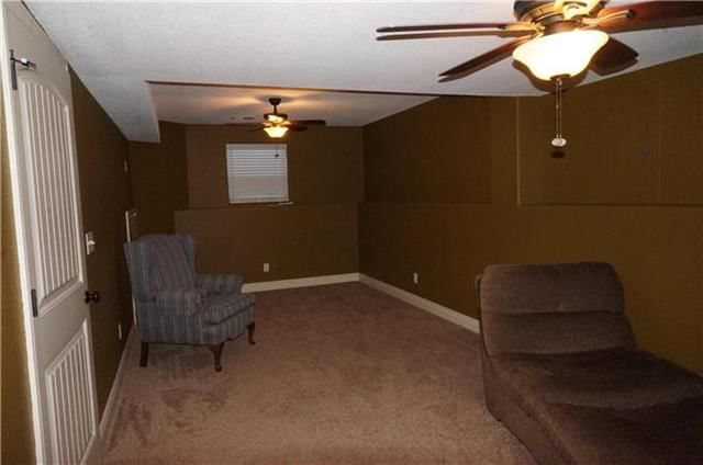 103 W Regal Drive — photo 19