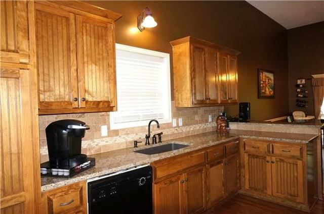 103 W Regal Drive — photo 7