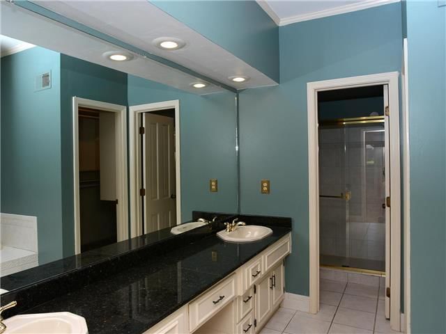 4036 W 104TH Terrace — photo 14