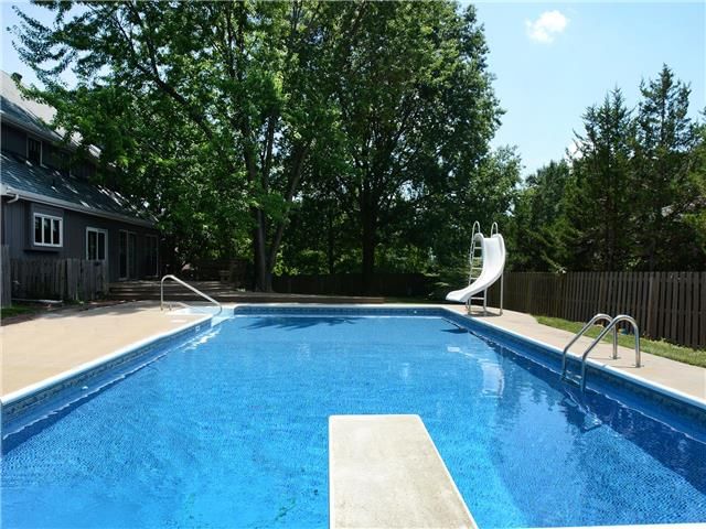 4036 W 104TH Terrace — photo 24