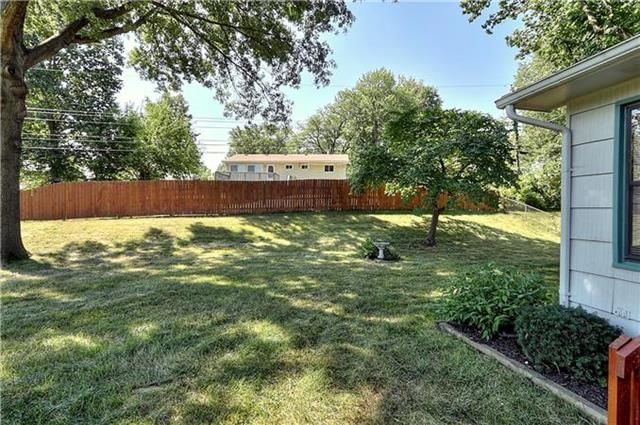 1701 NE 67TH Street — photo 22
