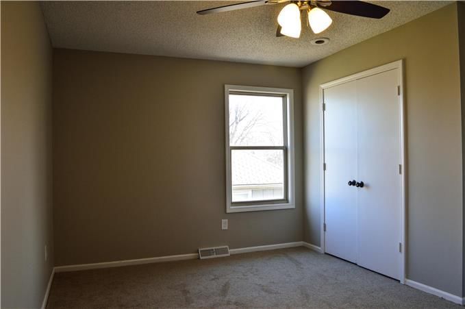 818 E PARMA Way — photo 12
