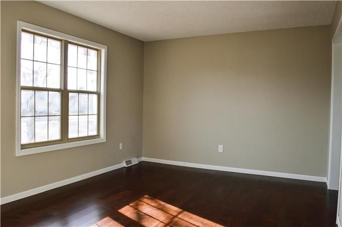 818 E PARMA Way — photo 4