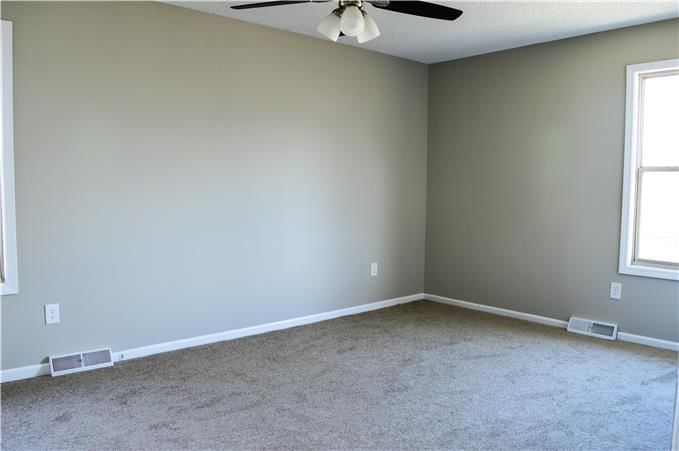 818 E PARMA Way — photo 10