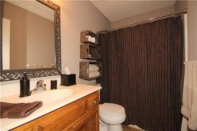 8540 N AVA Avenue — photo 22