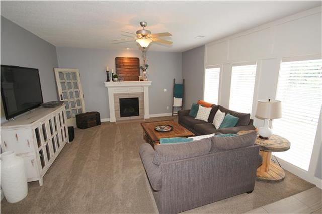 8540 N AVA Avenue — photo 10