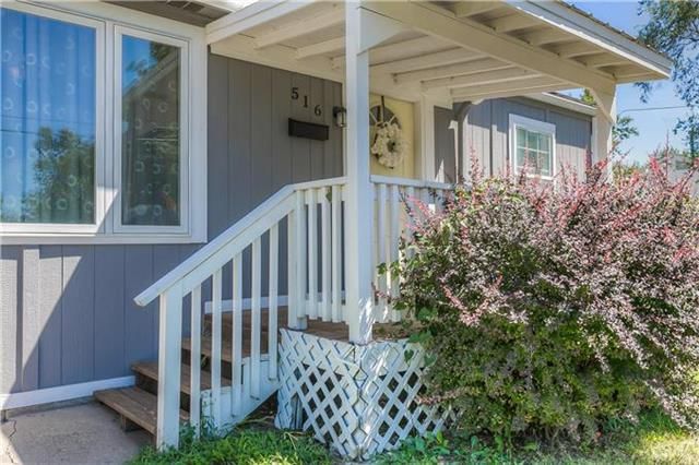 516 N WATER Street — photo 2
