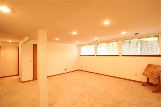8007 W 74TH Terrace — photo 13